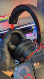 G3 RGB 7.1 GAMING HEADPHONES - BUILT LIKE HYPERX CLOUD ALPHA AND SOUNDS REALLY GOOD - Image 2